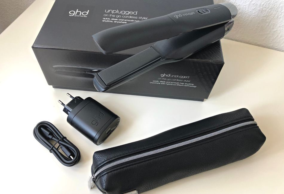 ghd unplugged Lieferumfang